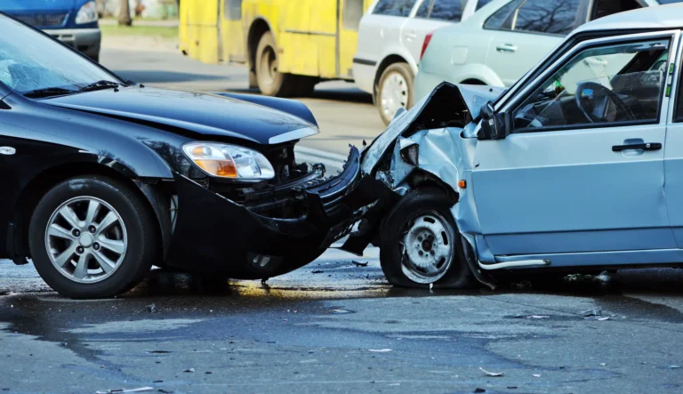 Recovering After a Motor Vehicle Accident in Houston: How Advance Physical Therapy Helps You Heal Safely and Effectively